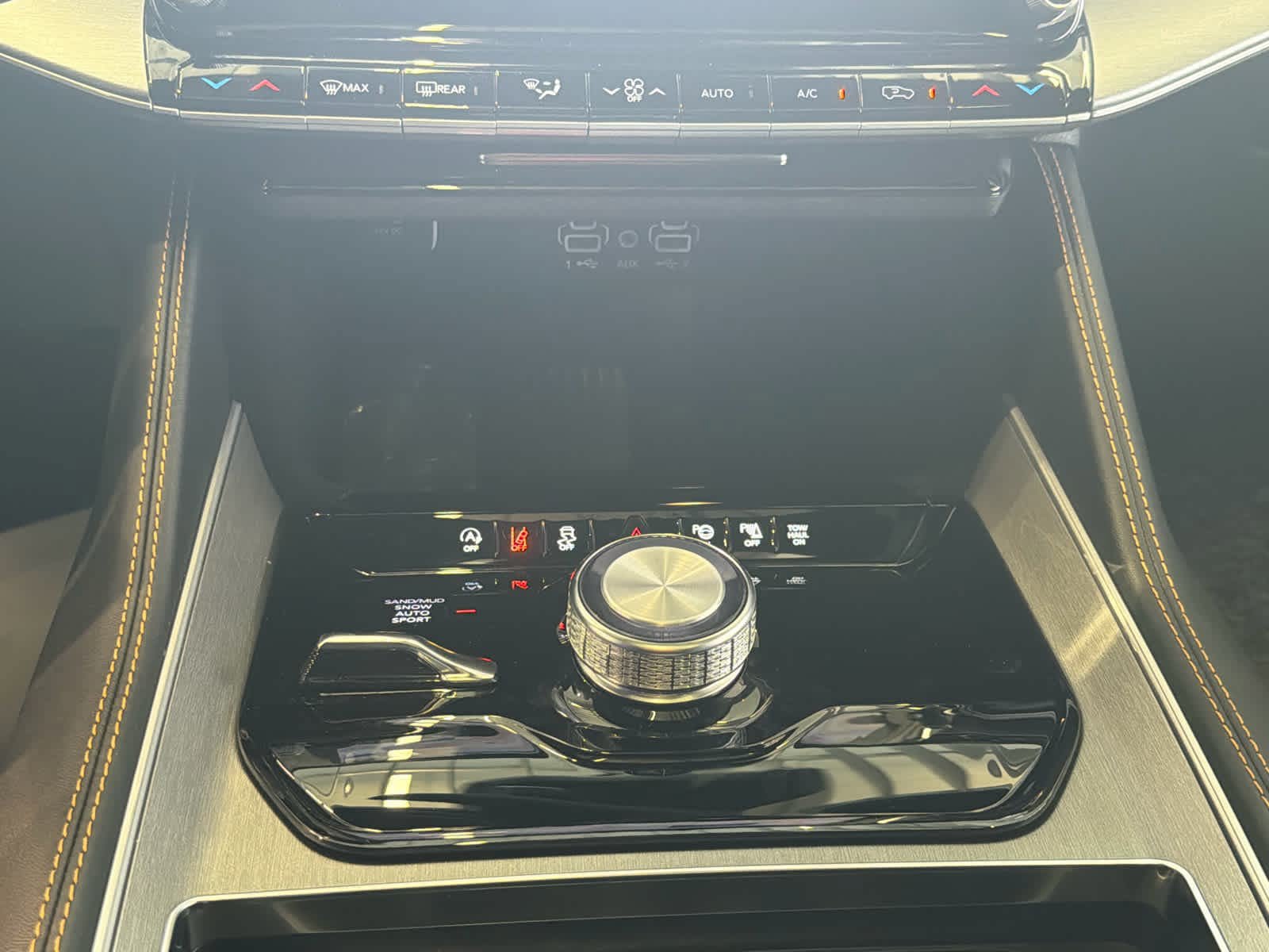 New 2026 Jeep Grand Wagoneer 4WD image 30