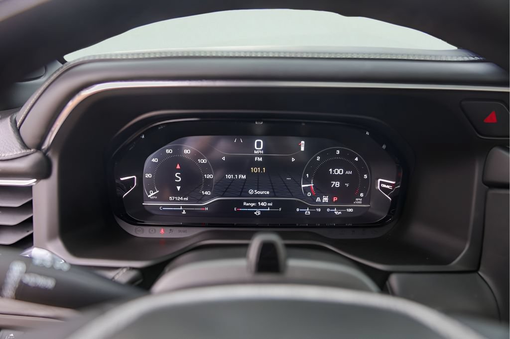 Used 2023 GMC Yukon Denali Ultimate AWD/4WD image 13