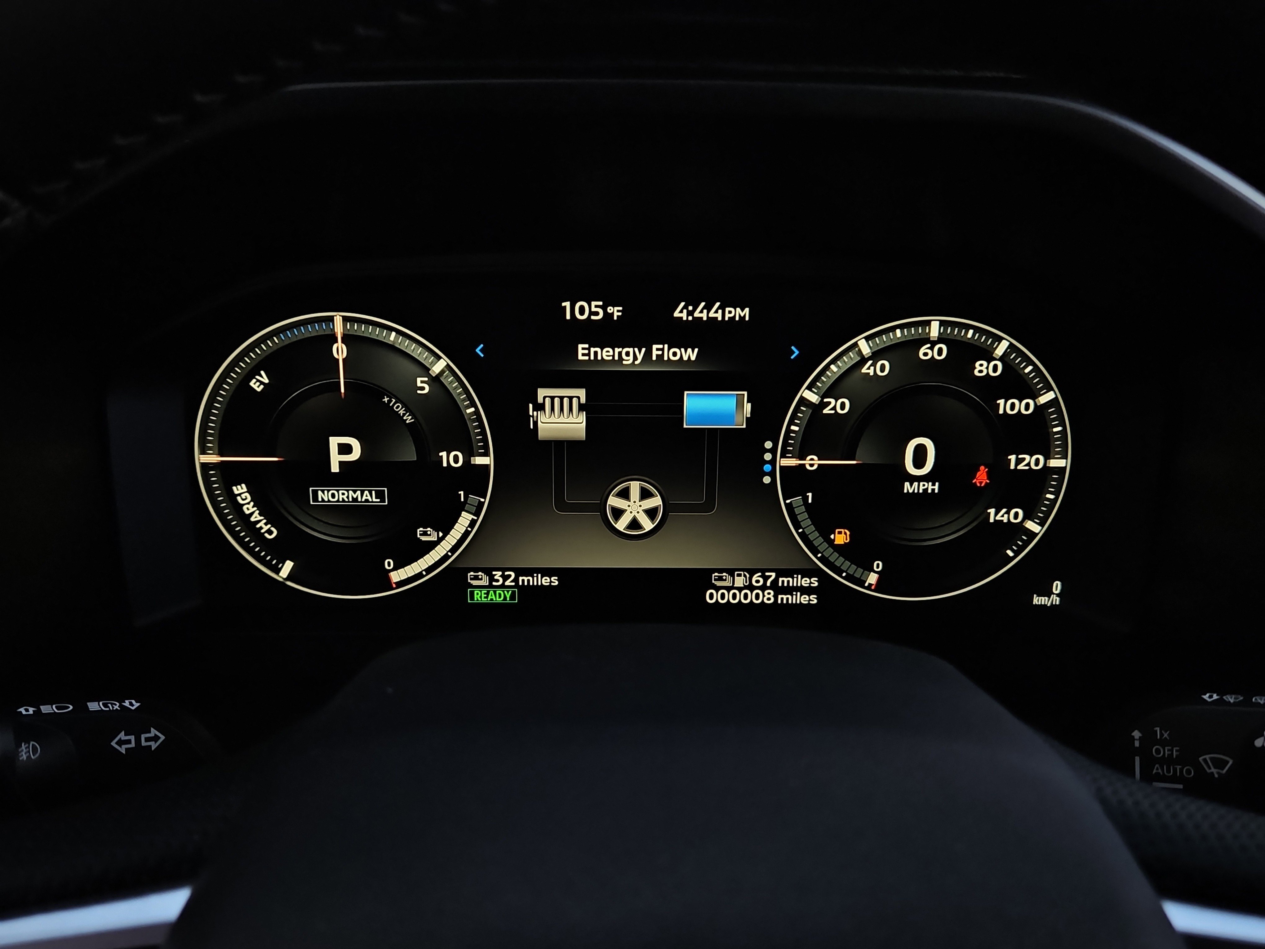 New 2025 Mitsubishi Outlander SE image 12