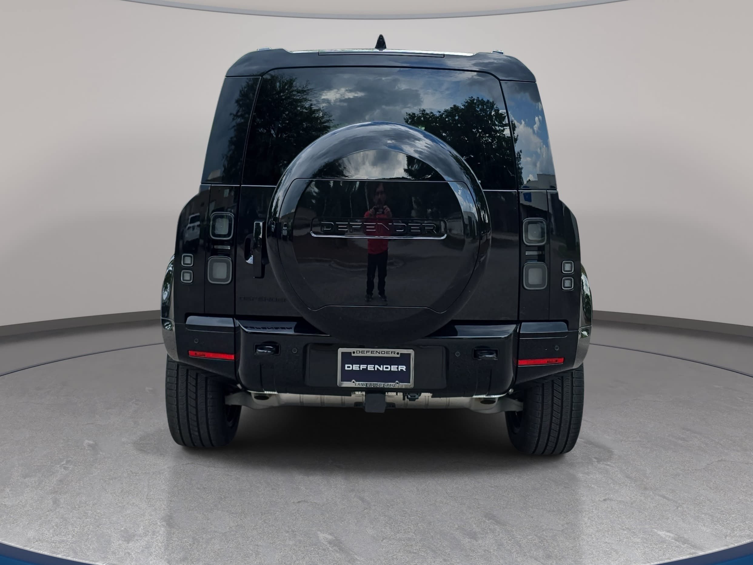 New 2026 Land Rover Defender 110 X-Dynamic SE AWD/4WD image 6