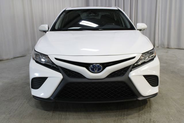 Used 2019 Toyota Camry SE w/ Sunroof Package image 27