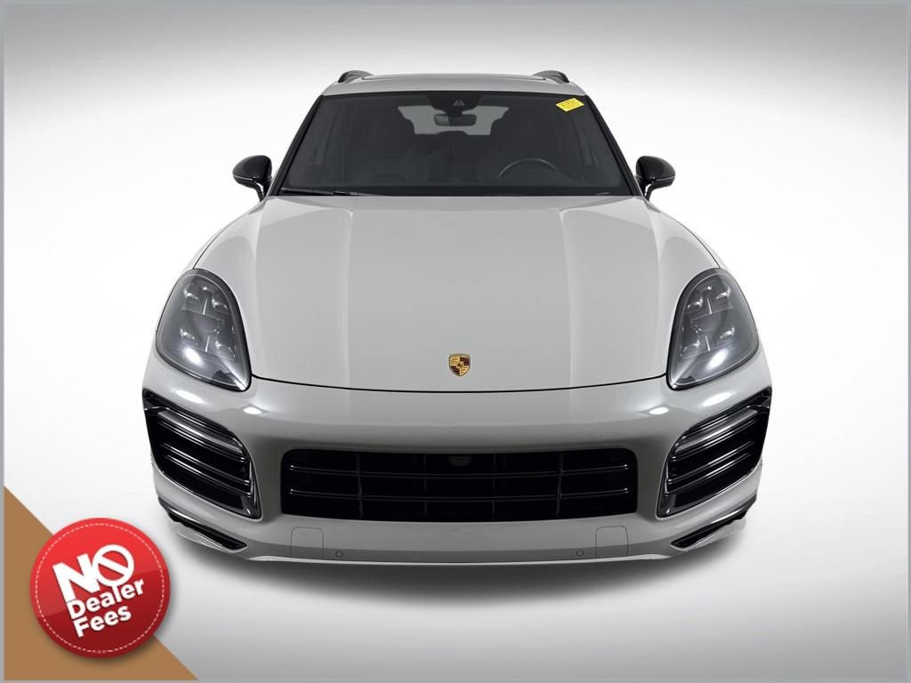 Used 2023 Porsche Cayenne GTS image 8