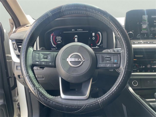 Used 2022 Nissan Rogue Platinum w/ Head-Up Display Package image 8