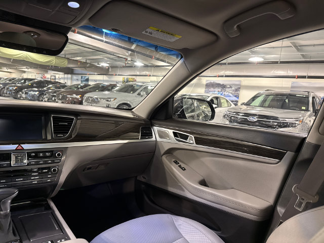 Used 2018 Genesis G80 3.8 w/ Option Group 02 RWD image 24