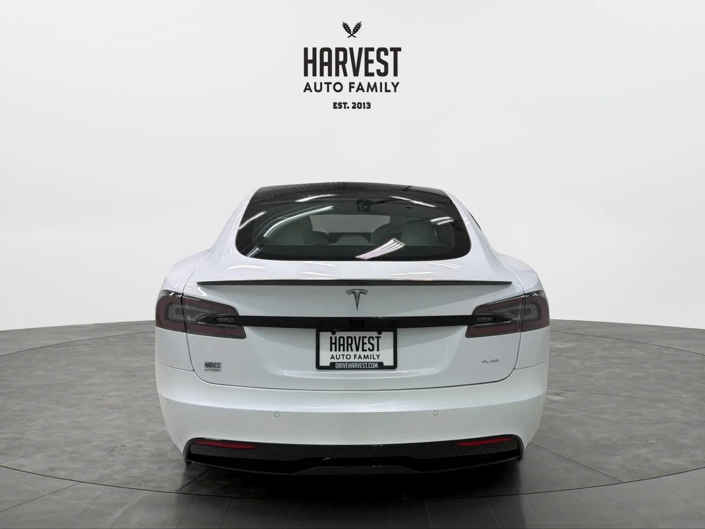 Used 2022 Tesla Model S Plaid AWD/4WD image 5