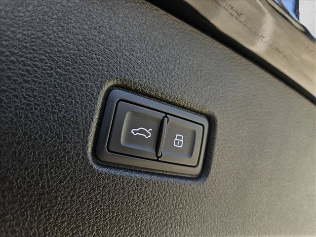 Used 2024 Audi Q5 2.0T Premium Plus AWD/4WD image 23