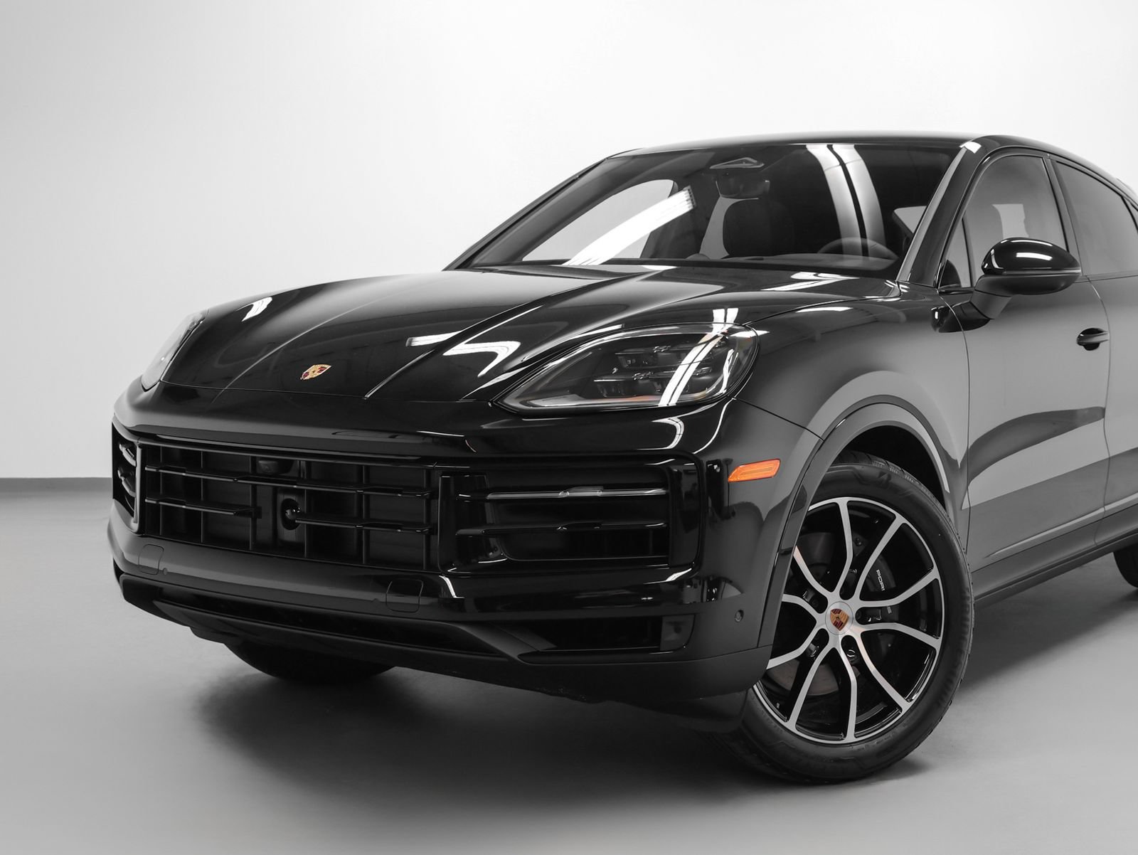 New 2026 Porsche Cayenne Coupe AWD/4WD image 7
