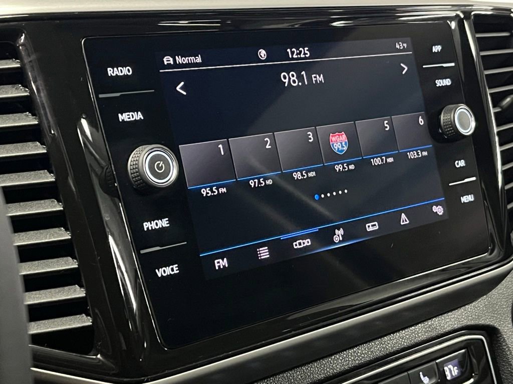 Certified 2023 Volkswagen Atlas SE image 29