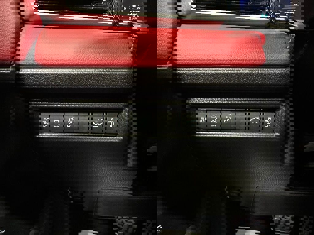 Used 2025 Toyota Camry XSE image 14