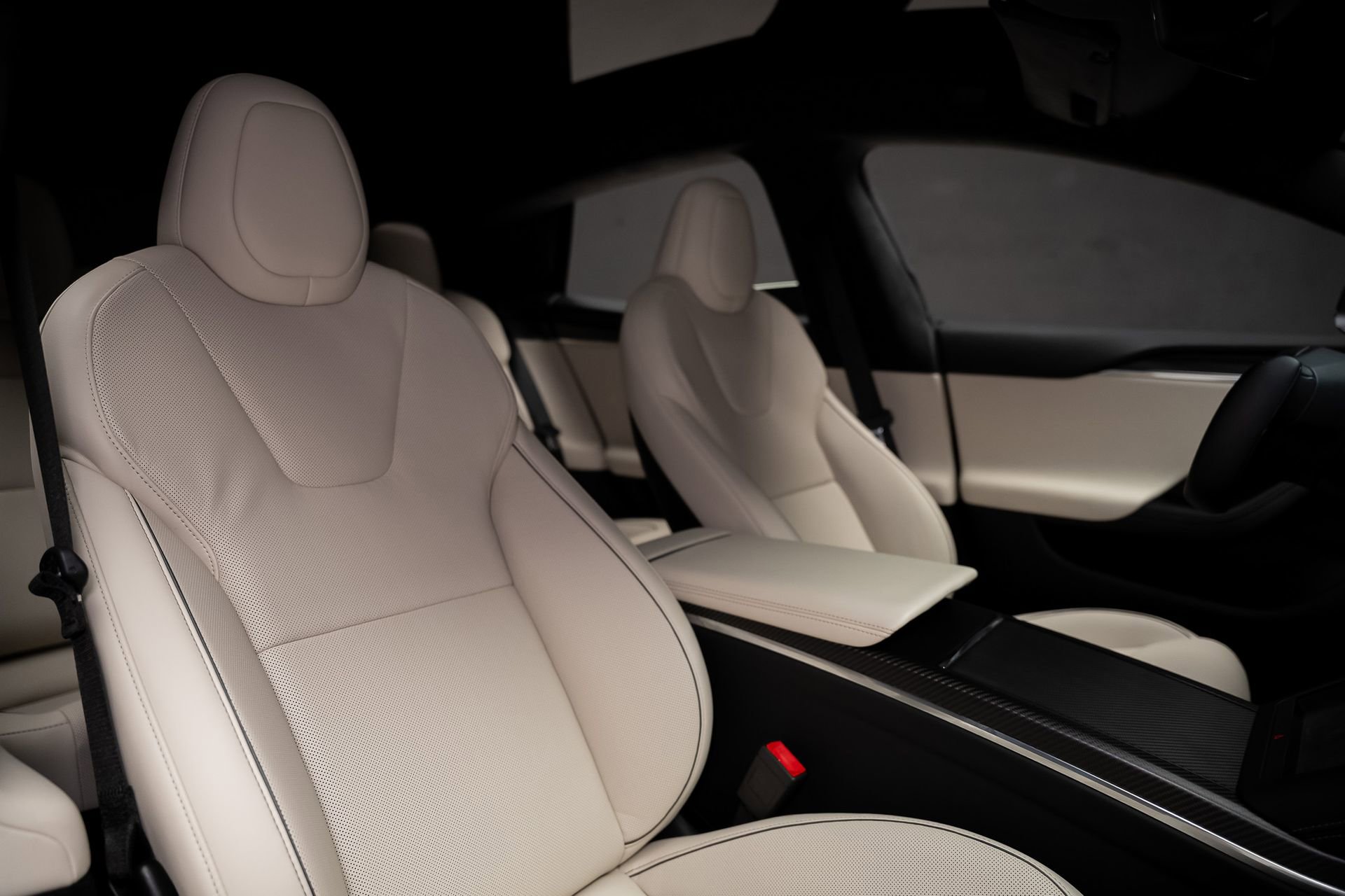 Used 2022 Tesla Model S Plaid image 56