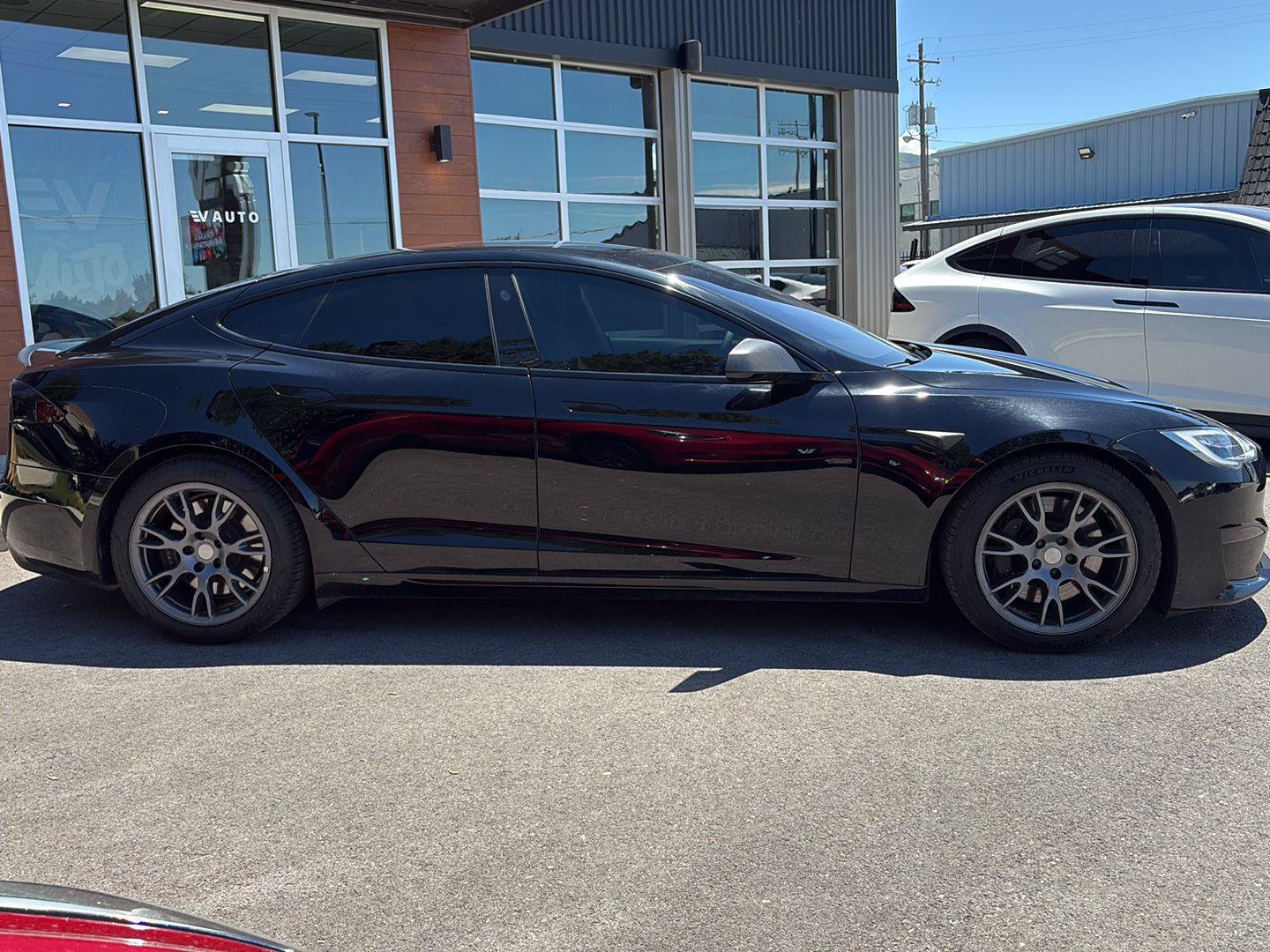 Used 2021 Tesla Model S Plaid AWD/4WD image 9