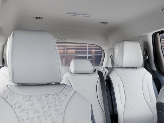 New 2026 Kia Carnival EX FWD image 30