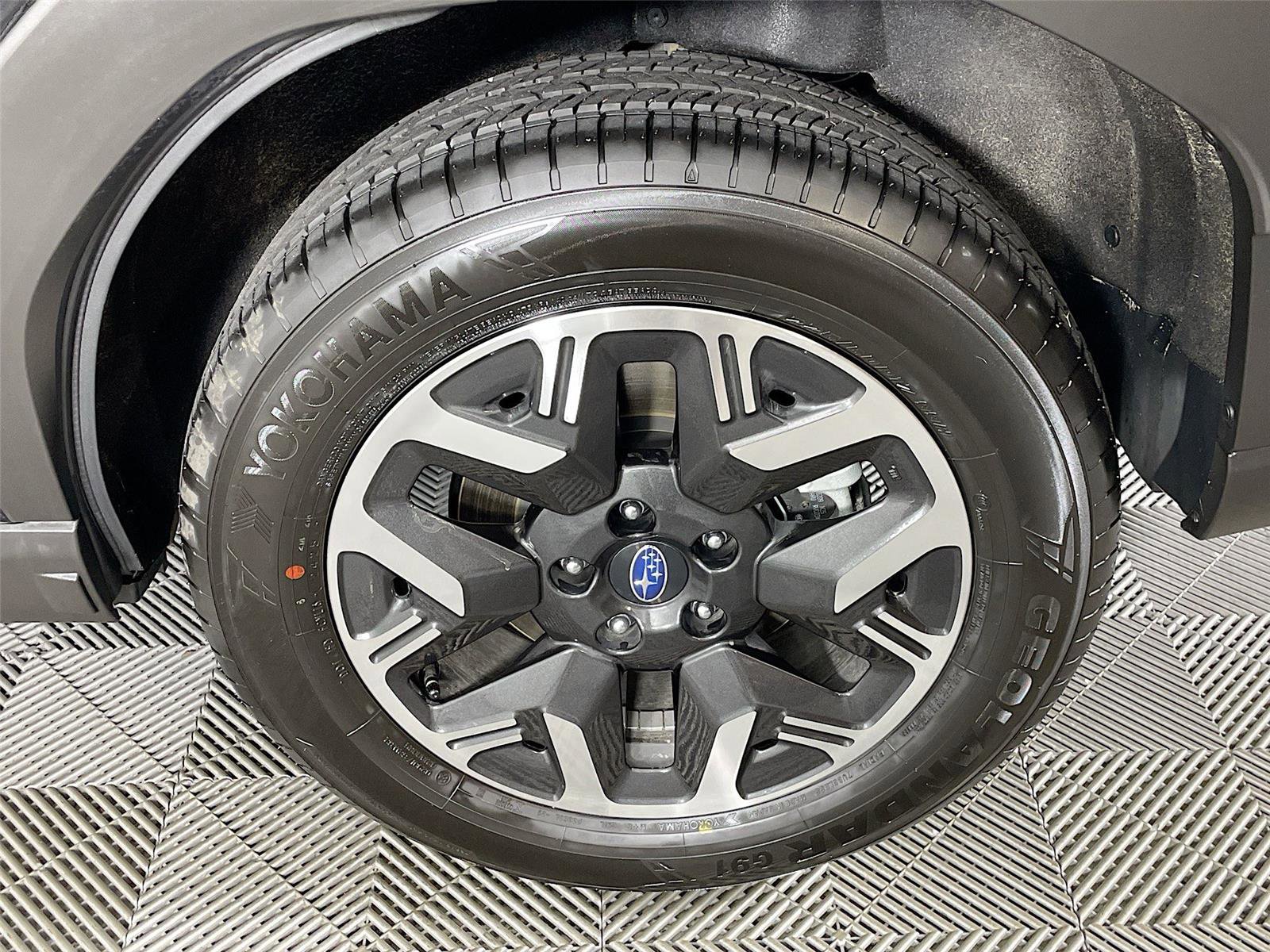 Certified 2025 Subaru Forester Premium image 34