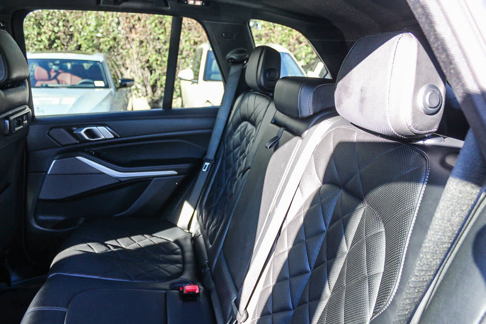 Certified 2023 BMW X5 xDrive45e w/ M Sport Package image 17