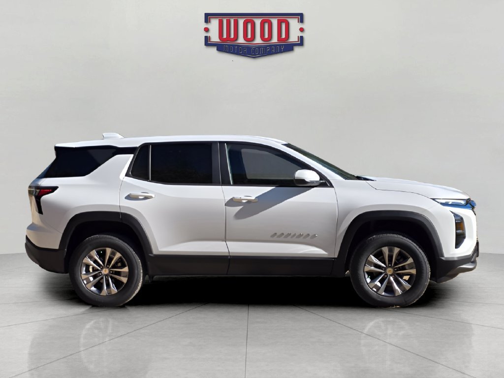 New 2027 Chevrolet Equinox LT FWD image 2