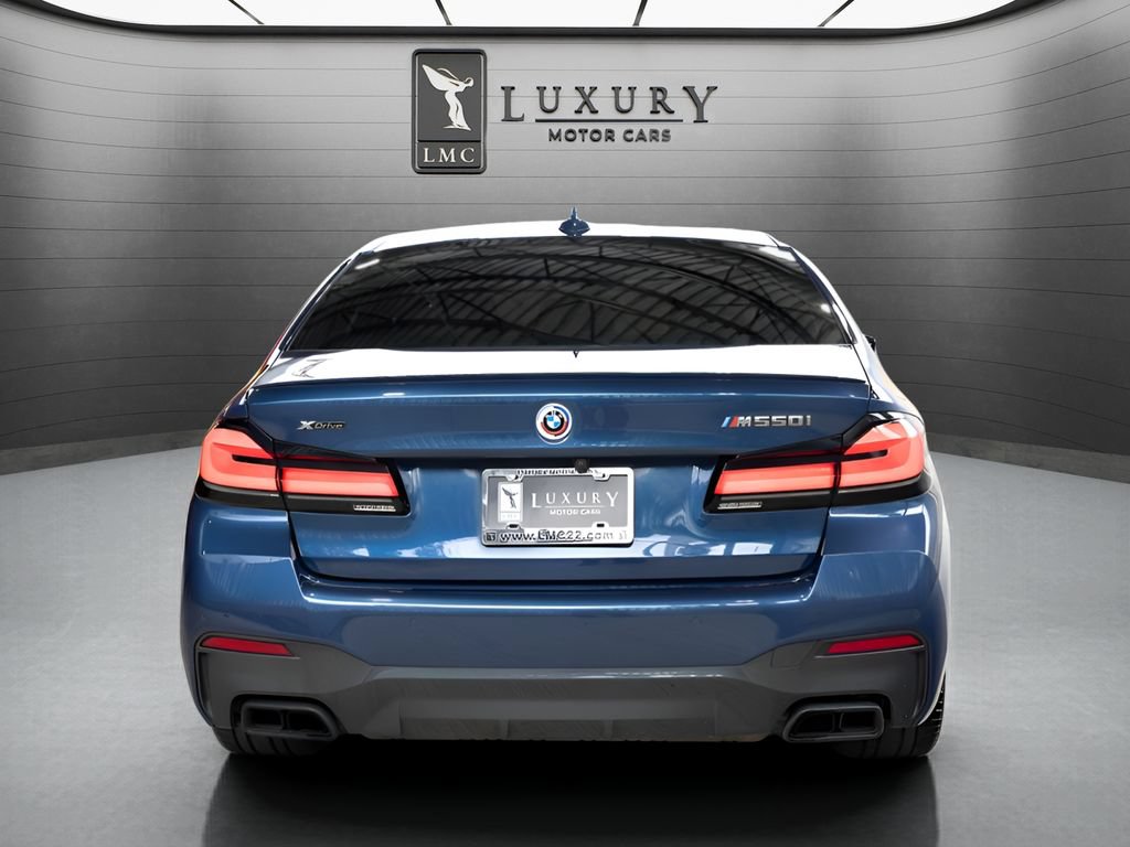 Used 2023 BMW M550i xDrive w/ Parking Assistance Package AWD/4WD image 7