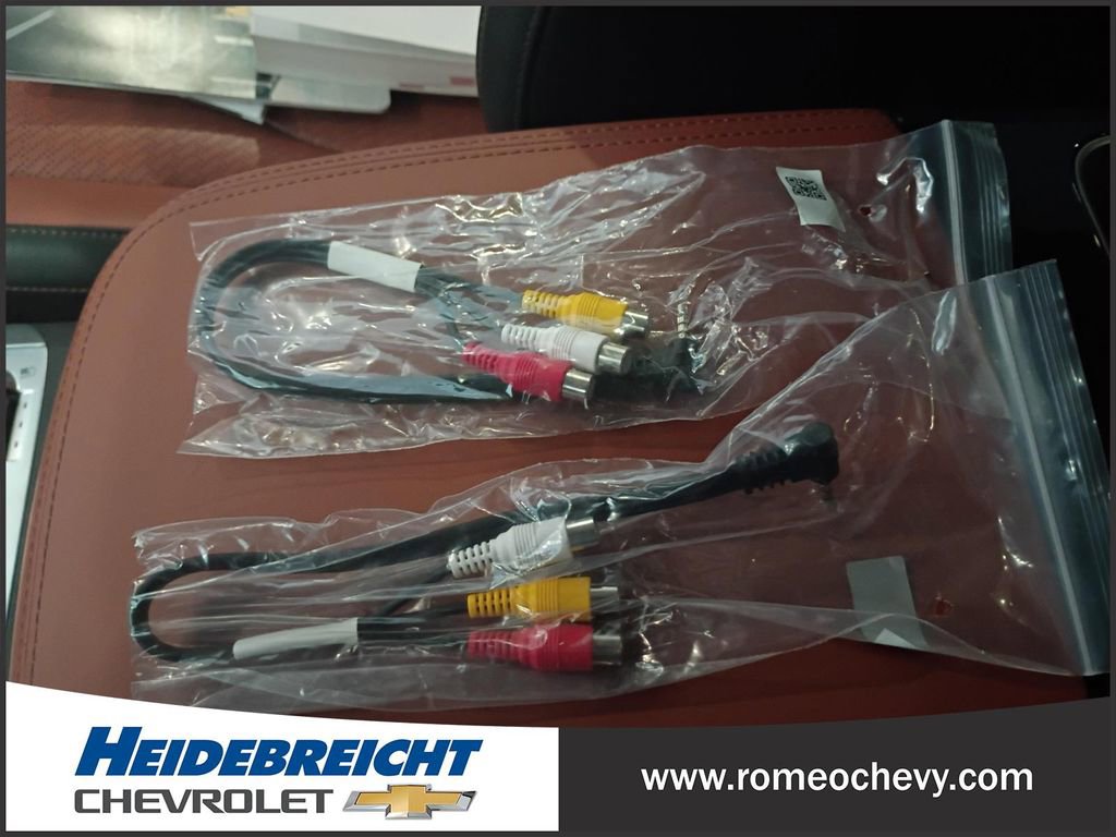 Used 2022 Kia Carnival SX Prestige image 35