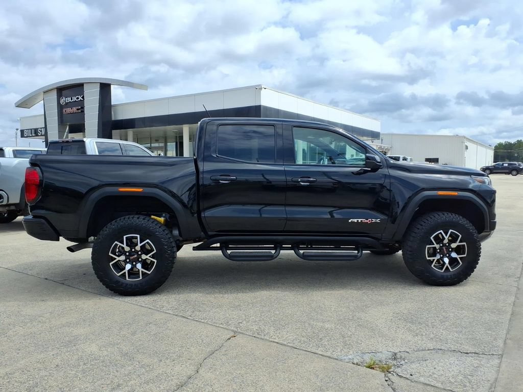 Used 2024 GMC Canyon AT4X AWD/4WD image 8