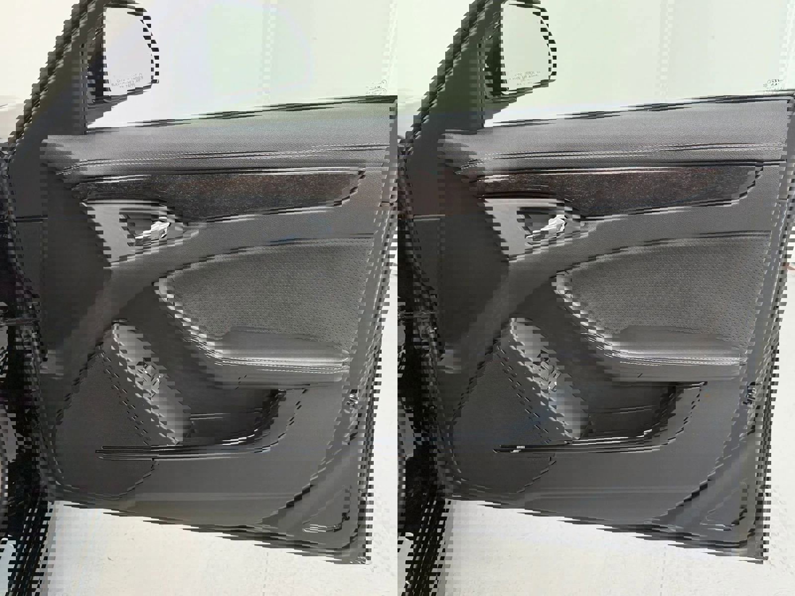 Used 2012 Cadillac CTS V w/ Wood Trim Package image 31