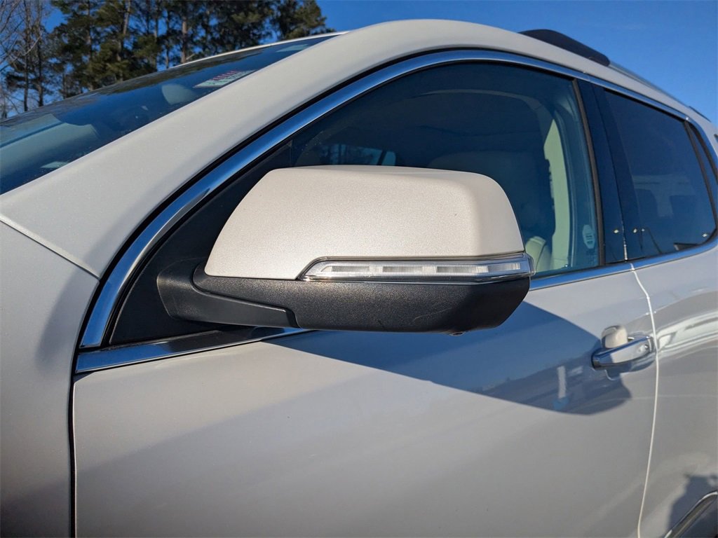 Used 2020 GMC Acadia Denali w/ Technology Package image 4