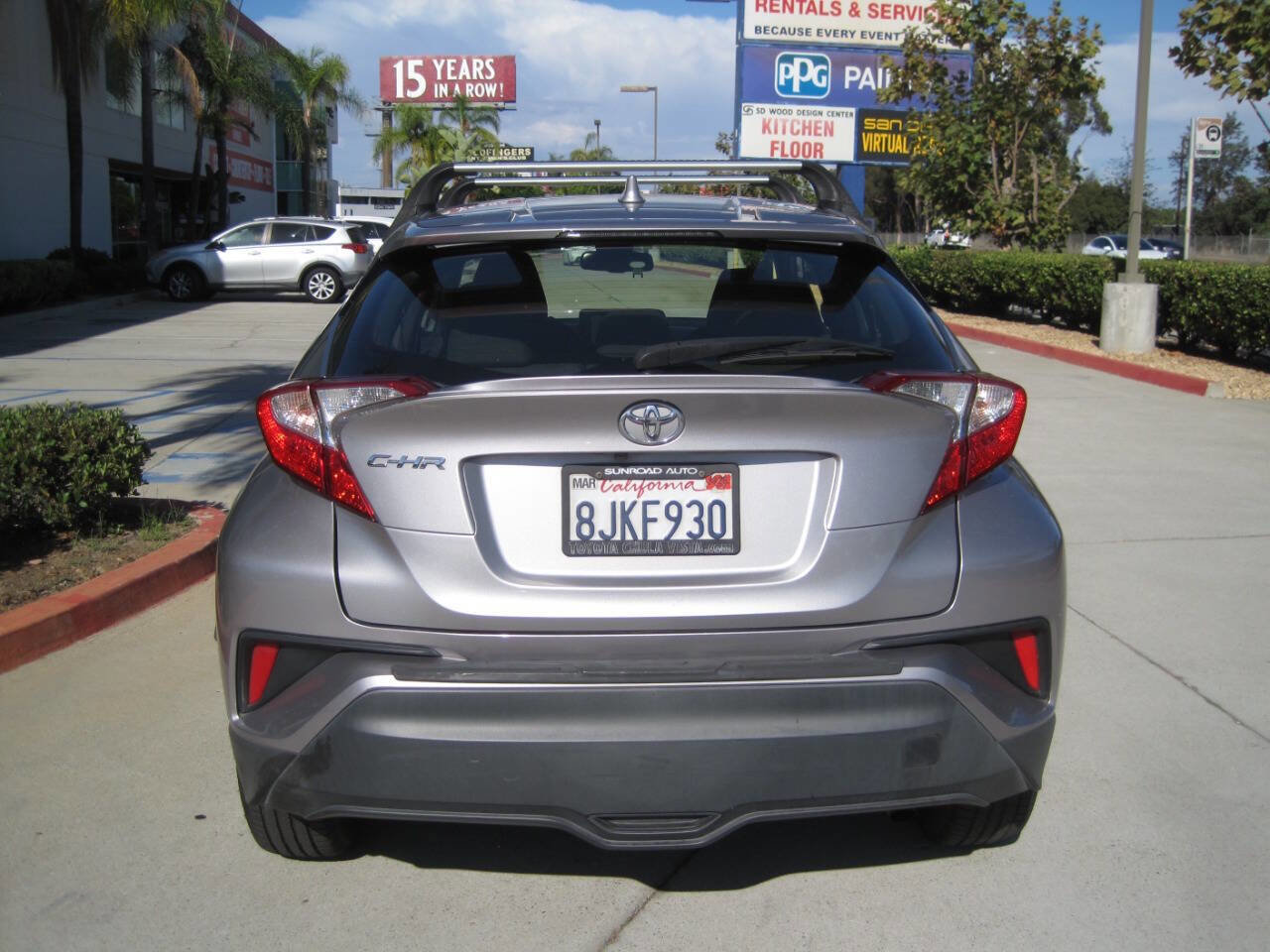 Used 2019 Toyota C-HR LE image 16