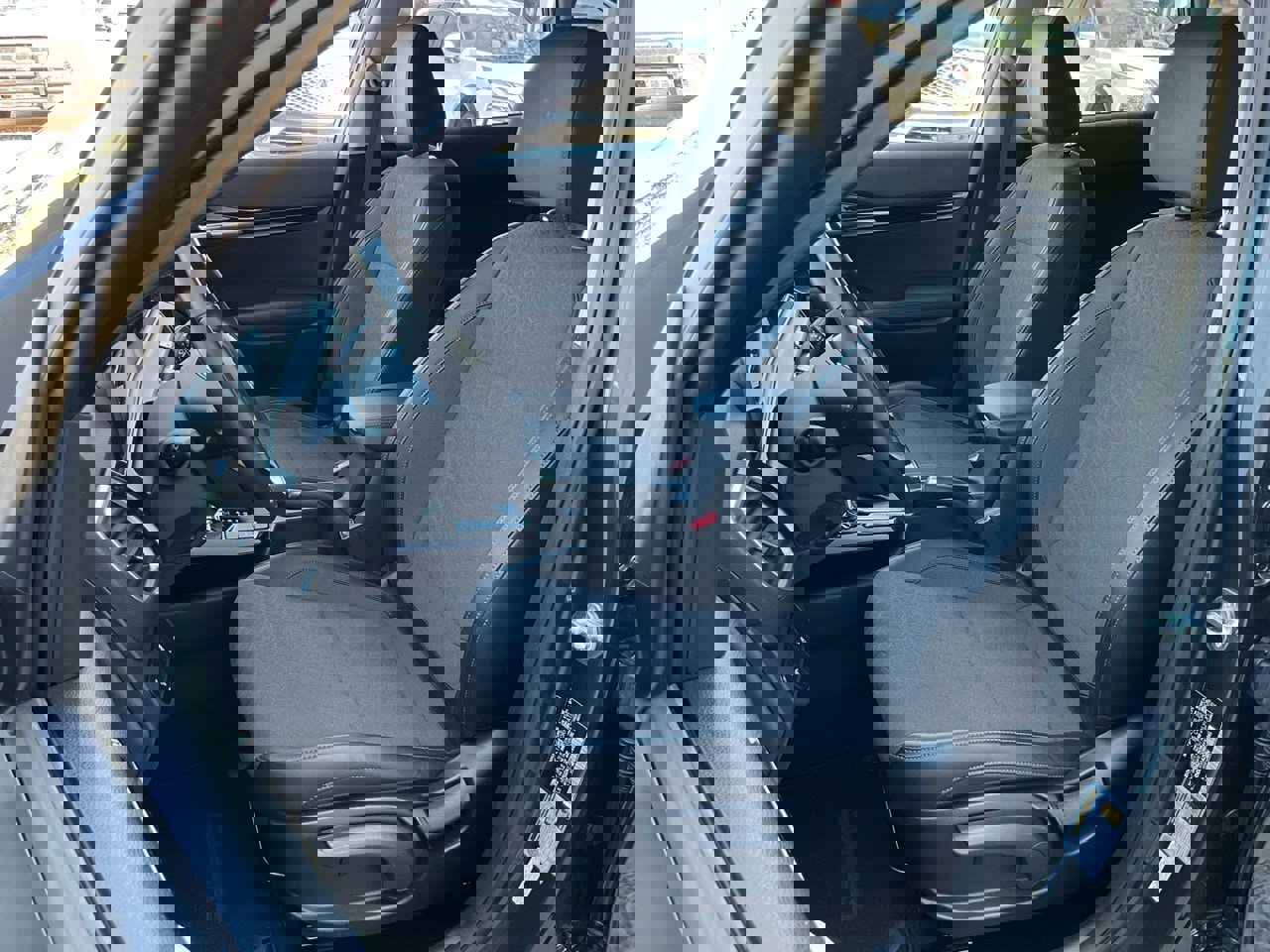 Used 2025 Kia Seltos S image 14