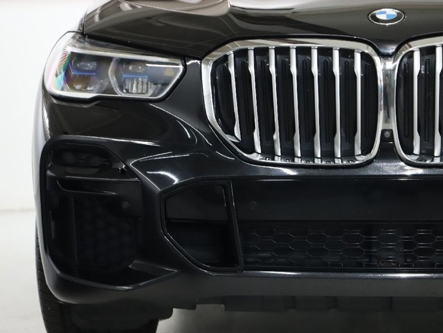 Used 2022 BMW X5 xDrive40i w/ M Sport Package AWD/4WD image 7
