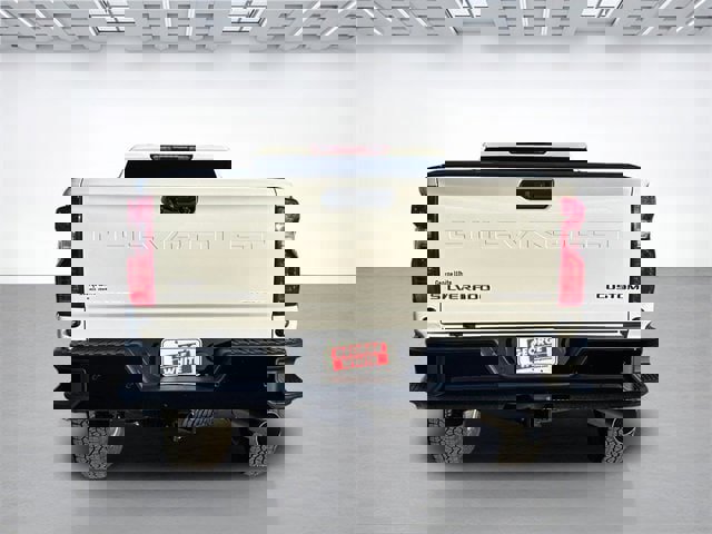 Used 2025 Chevrolet Silverado 2500 Custom w/ Custom Value Package image 5