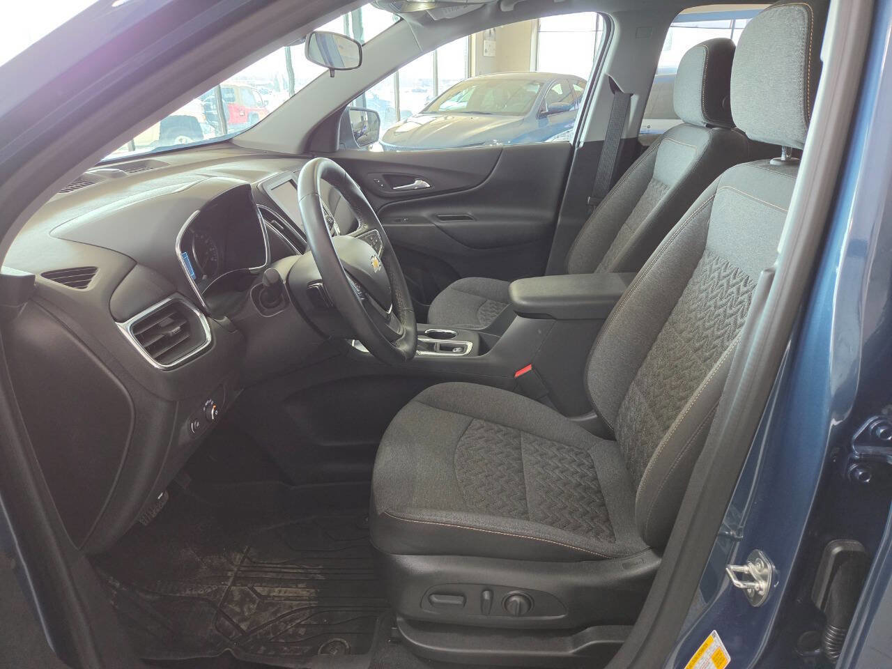 Used 2024 Chevrolet Equinox LT w/ LPO, Floor Liner Package image 14