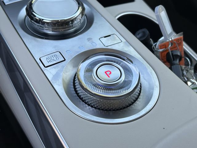 Used 2025 Genesis GV70 3.5T Sport w/ Sport Advanced Package image 30