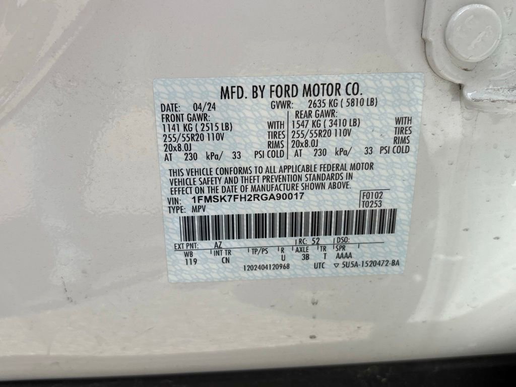 Used 2024 Ford Explorer Limited w/ Limited Technology Package RWD image 16