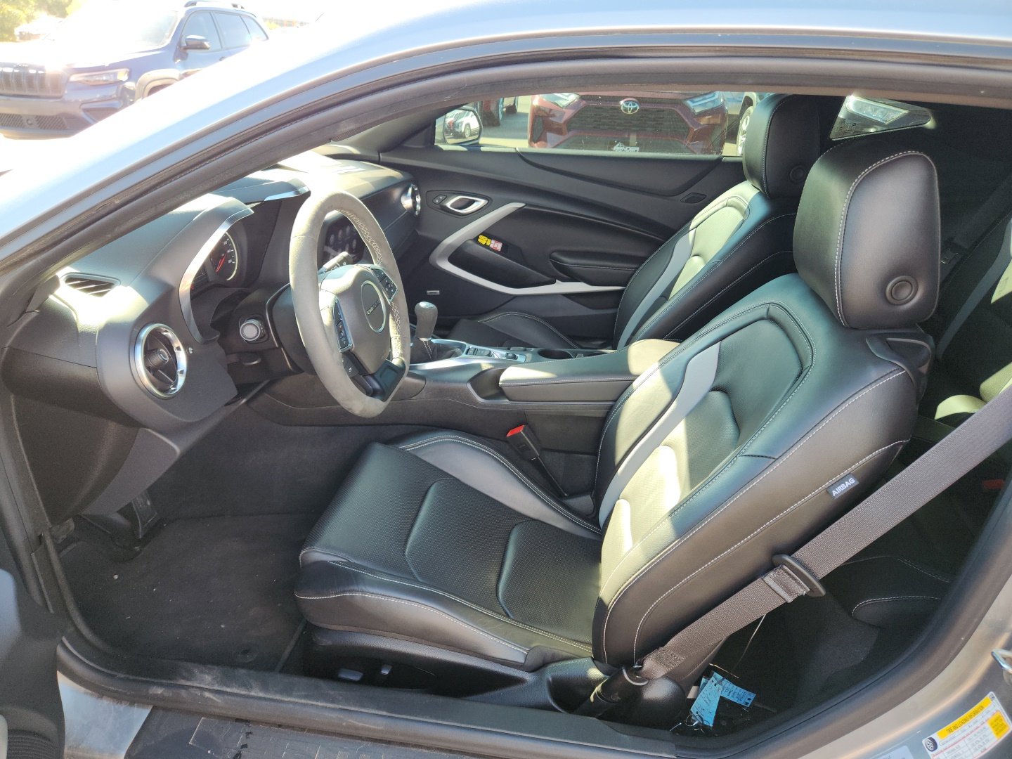 Used 2024 Chevrolet Camaro LT w/ RS Package image 10