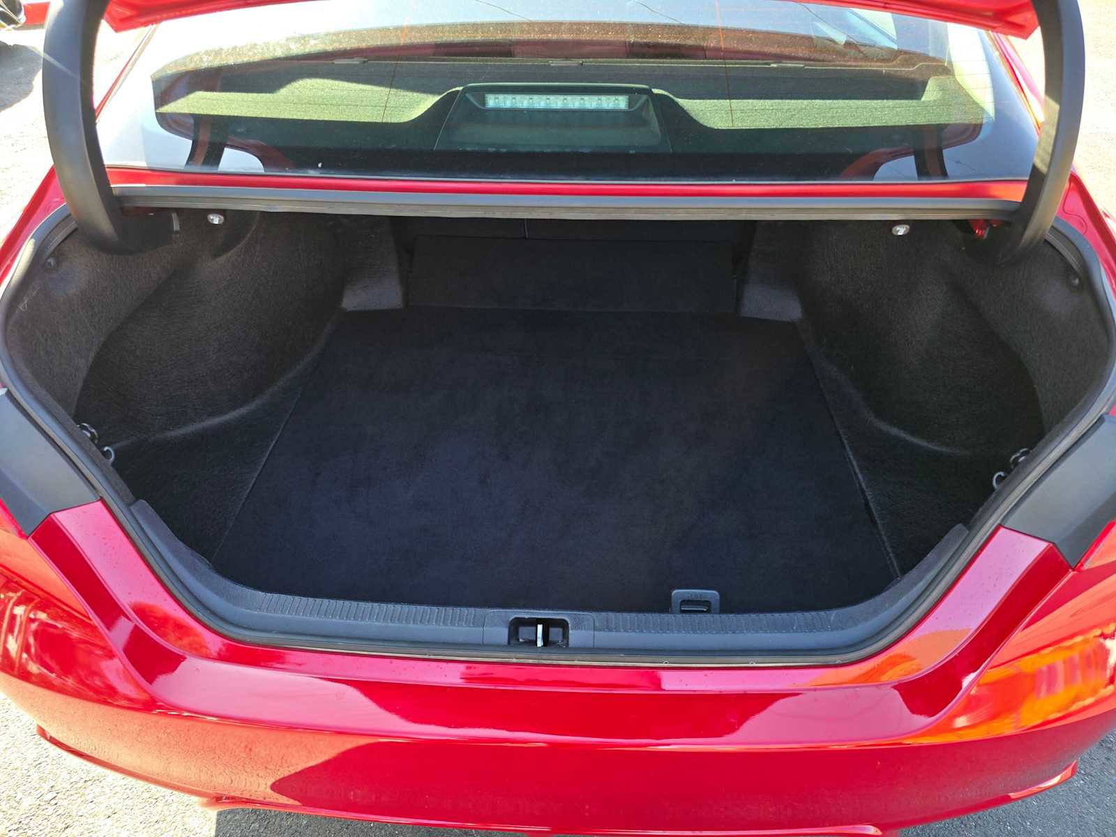 Used 2024 Toyota Camry SE image 14