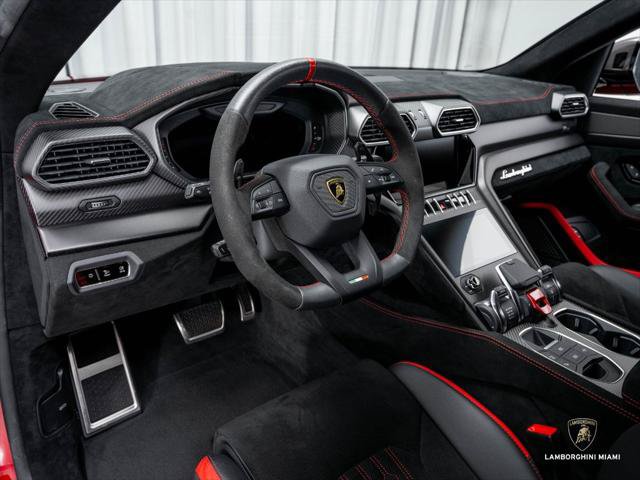 Used 2023 Lamborghini Urus Performante AWD/4WD image 37