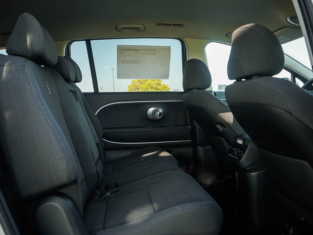 New 2026 Hyundai Ioniq 9 S image 13