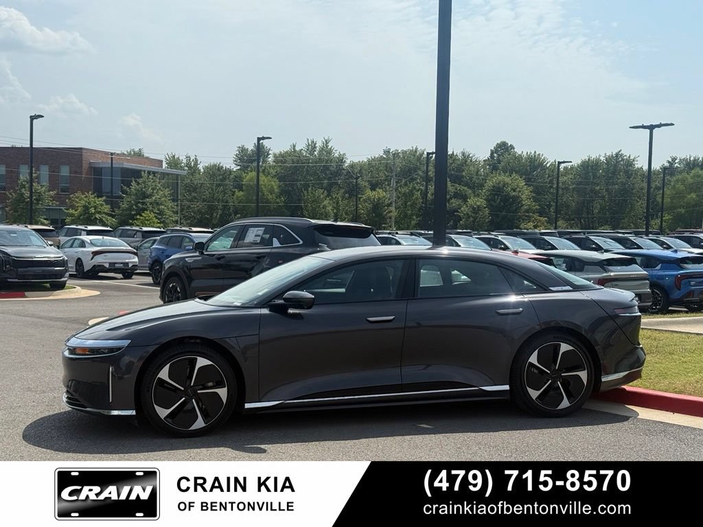 Used 2024 Lucid Air Touring AWD/4WD image 4