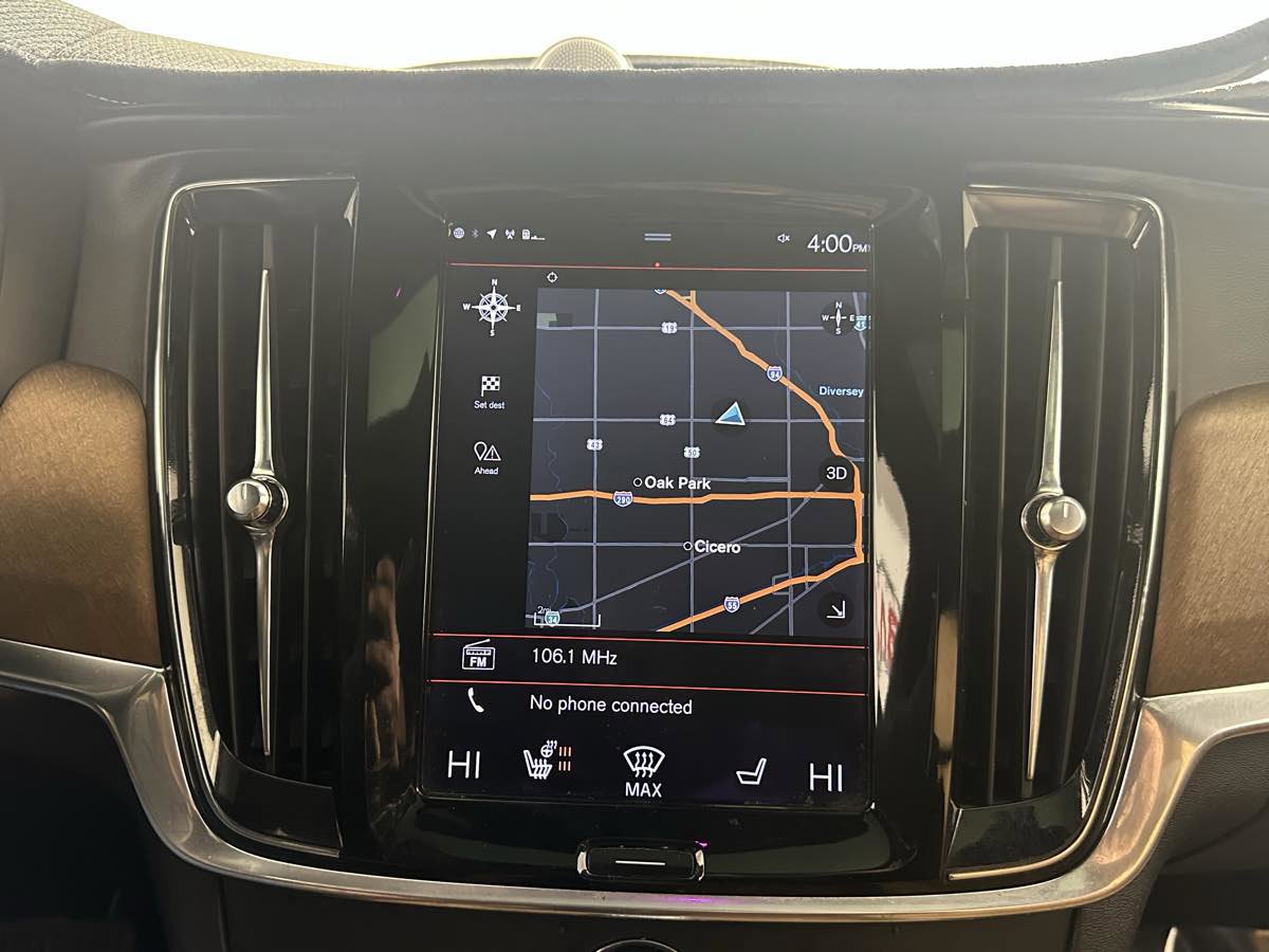 Used 2017 Volvo S90 T6 Inscription w/ Vision Package image 38