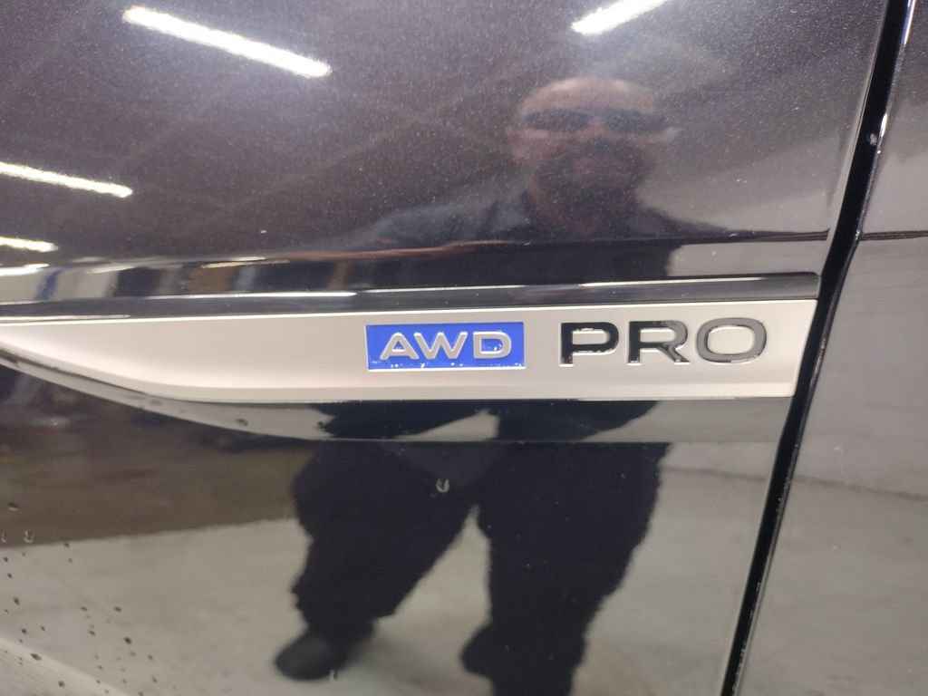 New 2026 Volkswagen ID.4 Pro AWD/4WD image 6