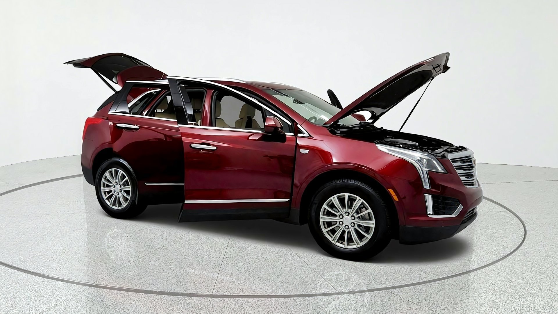 Used 2018 Cadillac XT5 Luxury w/ Driver Awareness Package FWD image 14