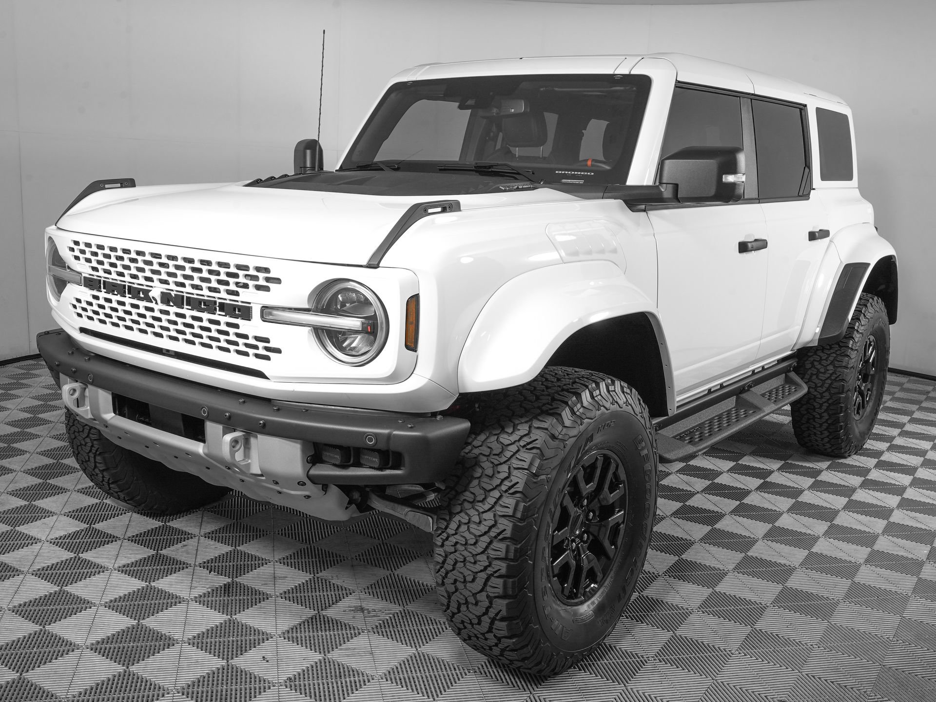 Used 2025 Ford Bronco Raptor AWD/4WD image 7