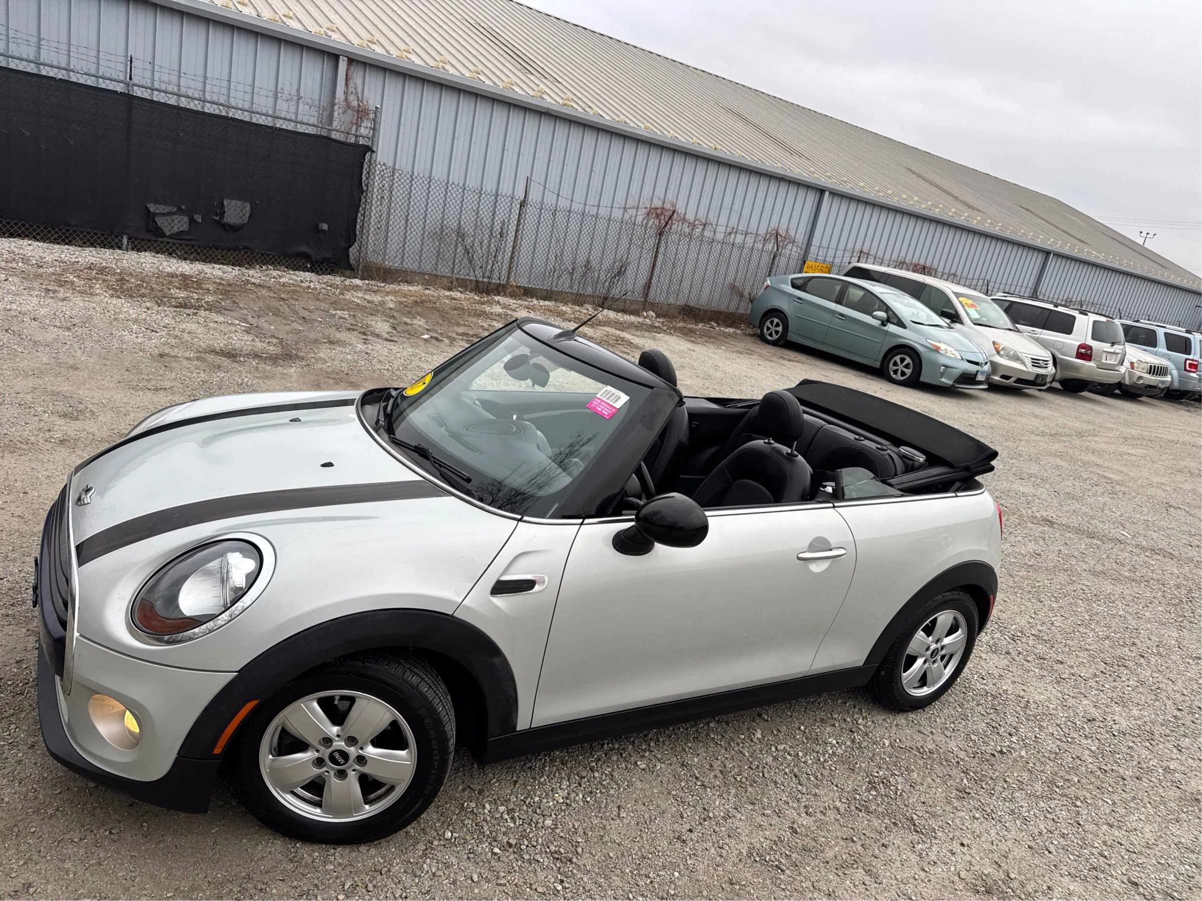 Used 2017 MINI Cooper Convertible image 14