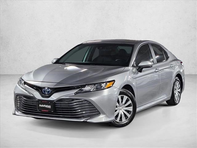 Used 2019 Toyota Camry LE image 1