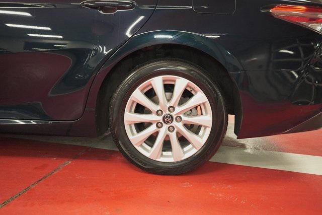 Certified 2018 Toyota Camry LE w/ Convenience Package FWD image 35