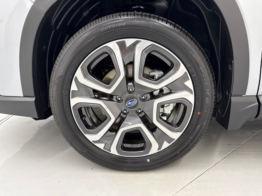 New 2025 Subaru Ascent Touring image 9