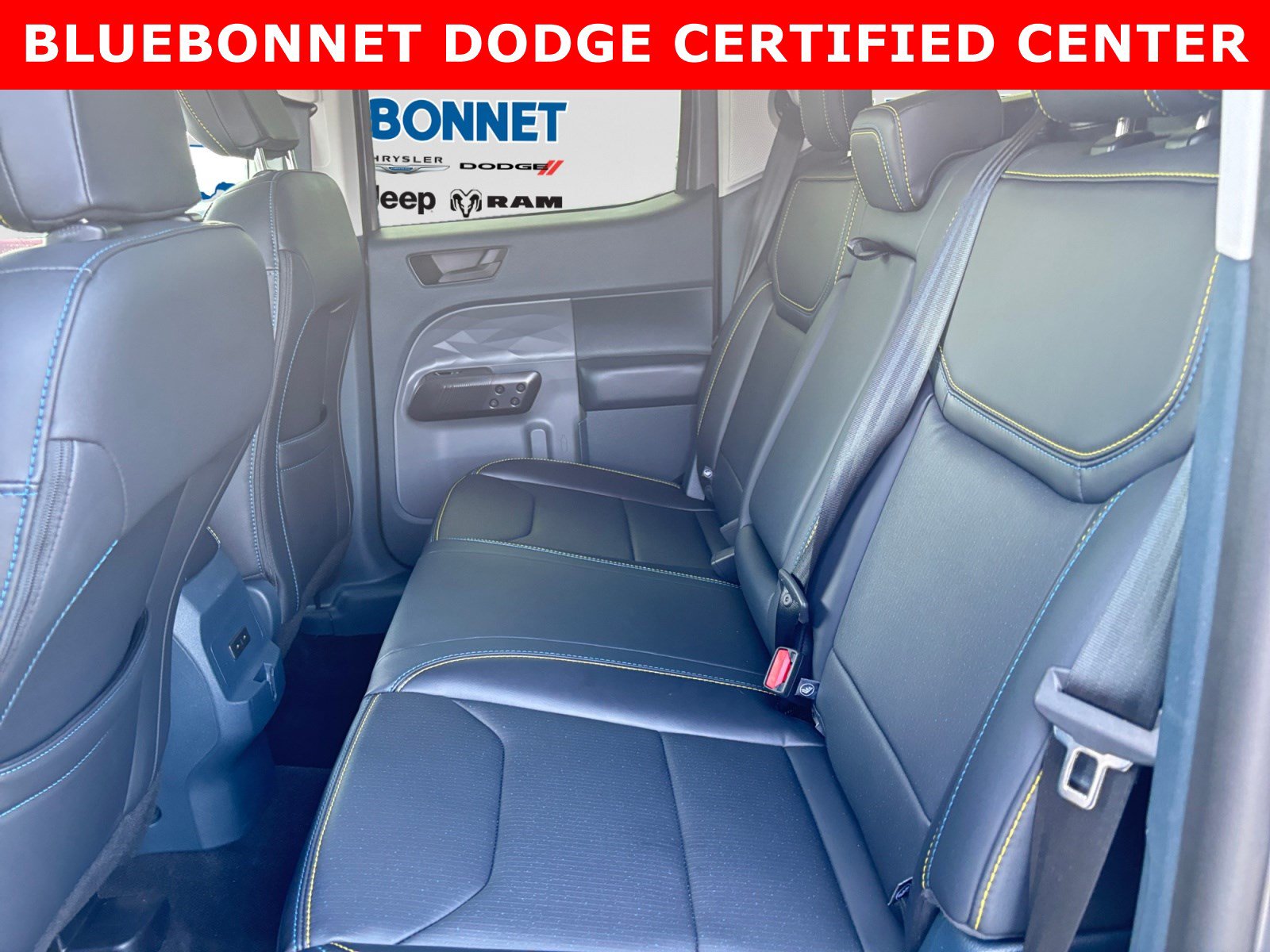 Used 2025 Ford Maverick Lobo AWD/4WD image 21