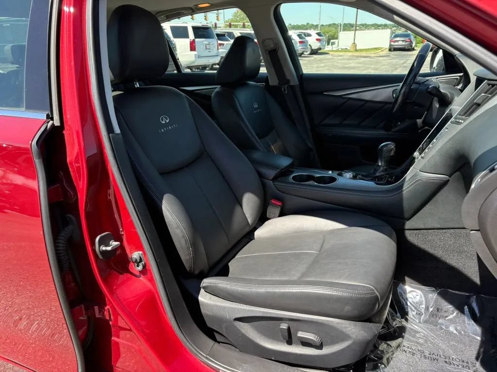 Used 2014 INFINITI Q50 Premium w/ Navigation Package AWD/4WD image 16