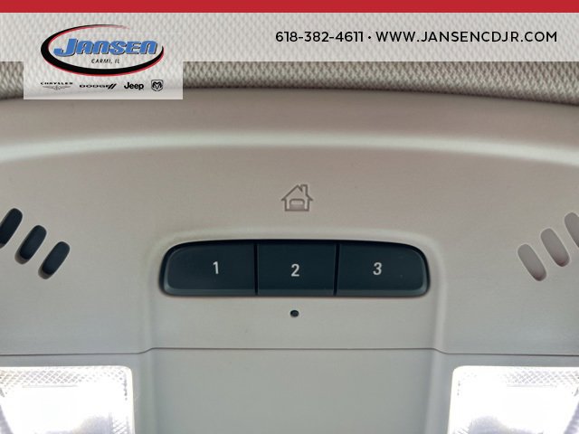 Used 2019 Chevrolet Traverse LT image 28