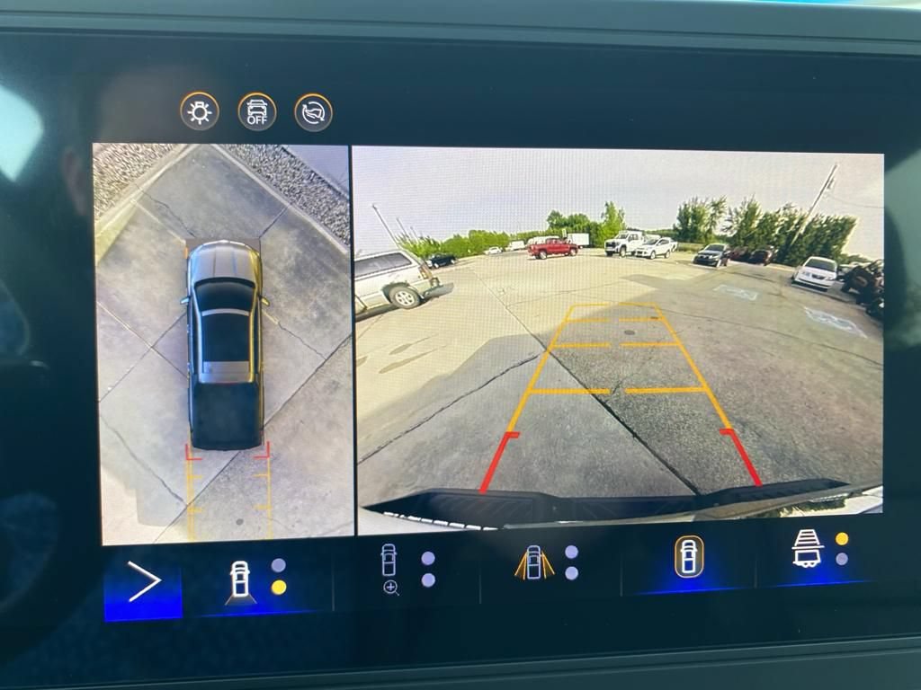 New 2024 Chevrolet Silverado EV W/T AWD/4WD image 31