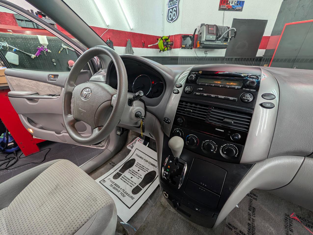 Used 2007 Toyota Sienna LE image 13