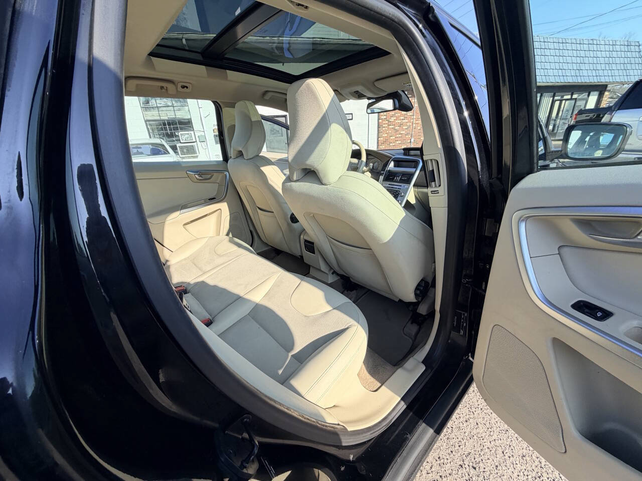 Used 2010 Volvo XC60 3.2 FWD image 19